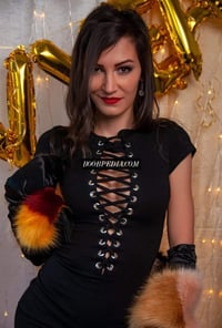 Evelyn – photo 1