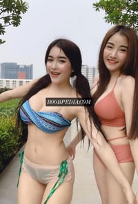 Maxine & Charm – photo 1