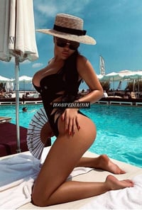 Anna – photo 1