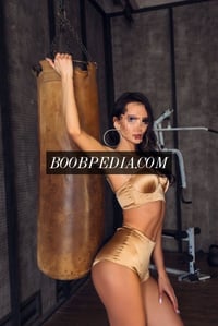 Monica – photo 10