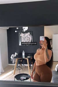 Melinda – photo 1