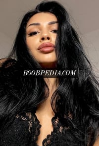 Mia – photo 3
