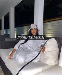Emma – photo 3