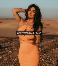 Faye – photo 9