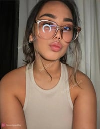 Mia – photo 8