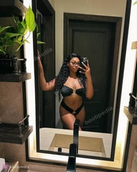 Mia – photo 6