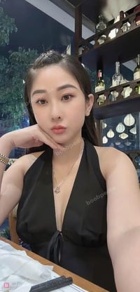Lily – photo 2
