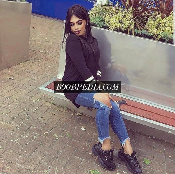 Eveline Ladyboy