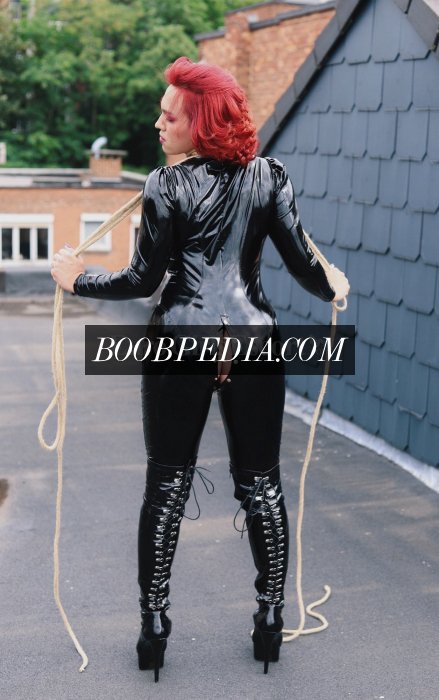 MonsterMissTs Pornstar