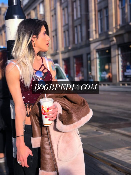 Ts Amazona