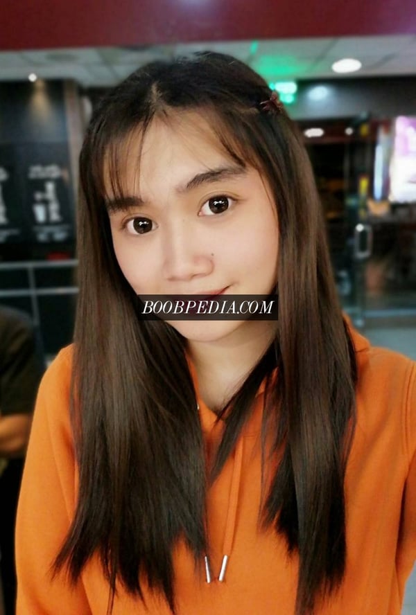 Ladyboy Aiko