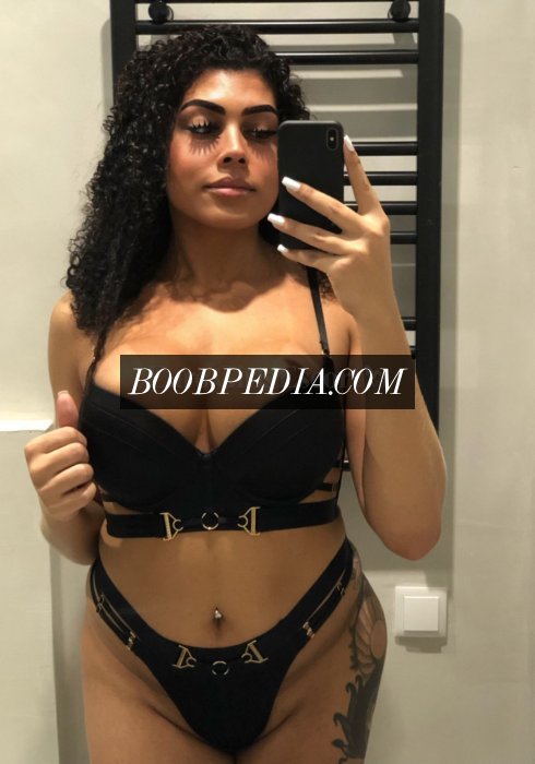 Gabriela Reis Ts
