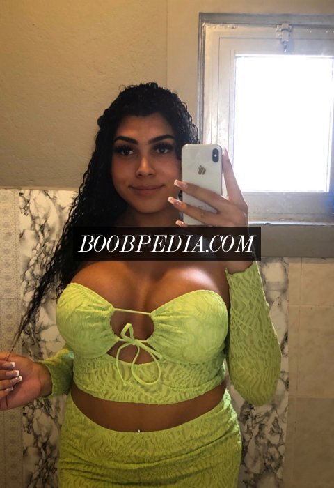 Gabriela Reis Ts
