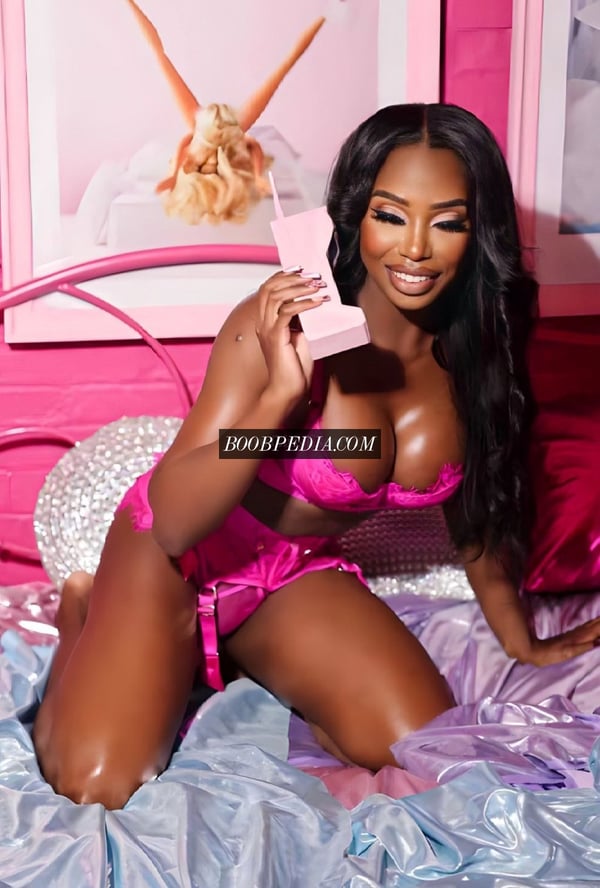 Amina Dior