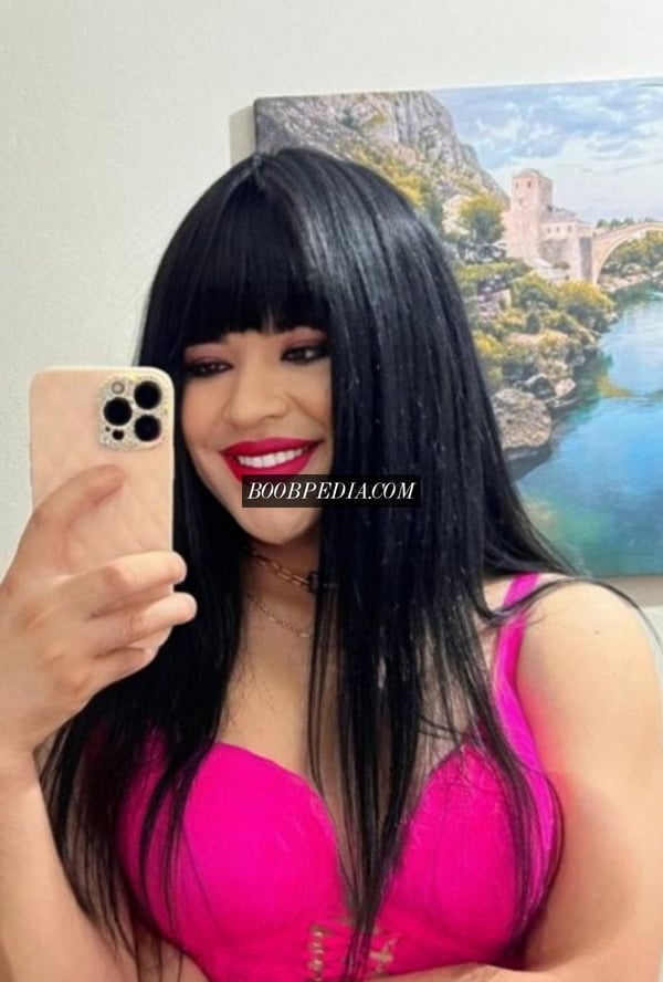 Adelina