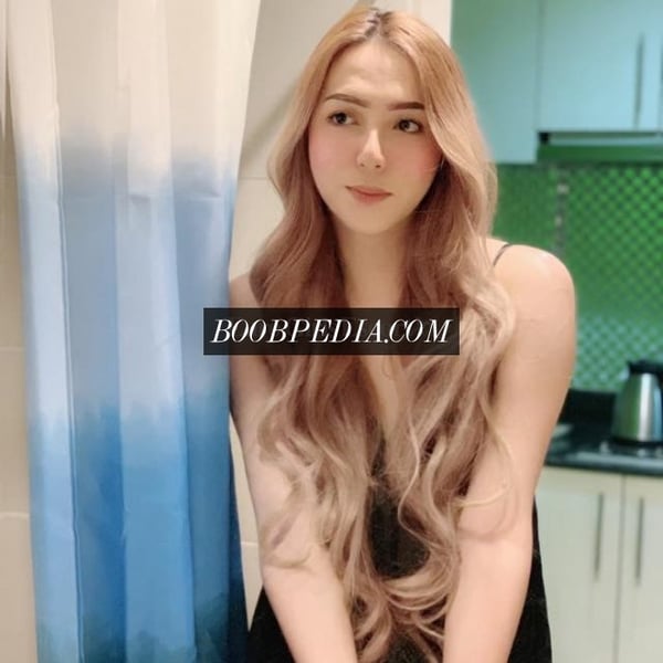 Amie hot babe
