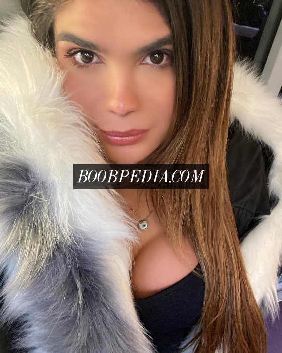 Ts Nicole Emyles