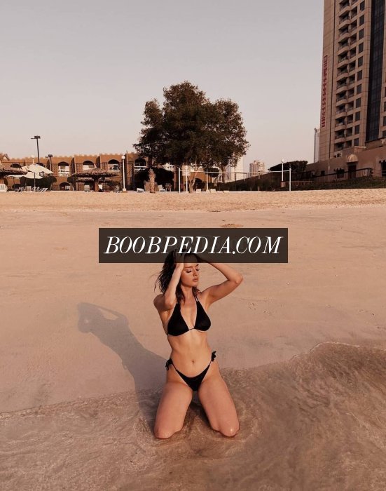 Bella