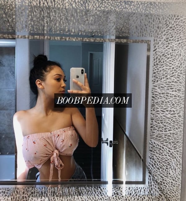 Hot babe in town