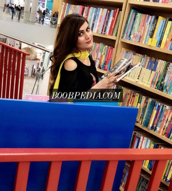Anaya Student