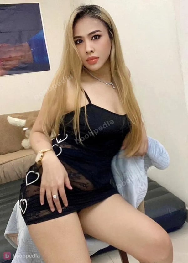 Mia