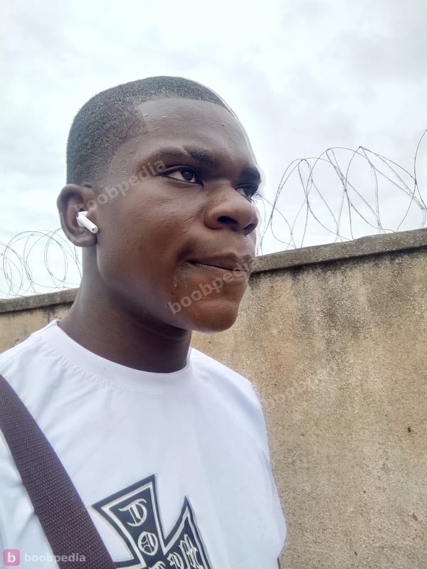 Kofi Zinny 