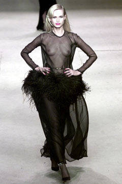 File:Inga Savits Ostrich.jpg