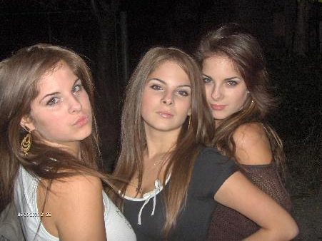 File:Bacalum Triplets.jpg