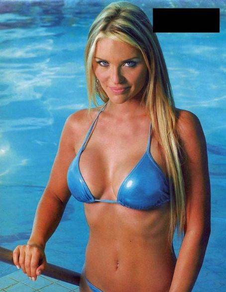 File:María Eugenia Larraín.jpg
