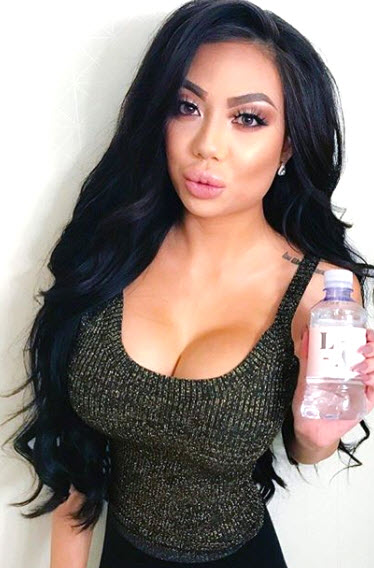 File:Stacey Shalene 02.jpg