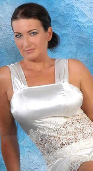 File:Dalma Moldovan 01.jpg