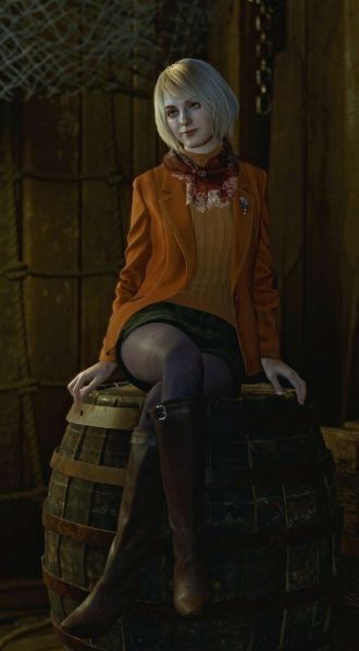 File:Ashley Graham barrel.jpg