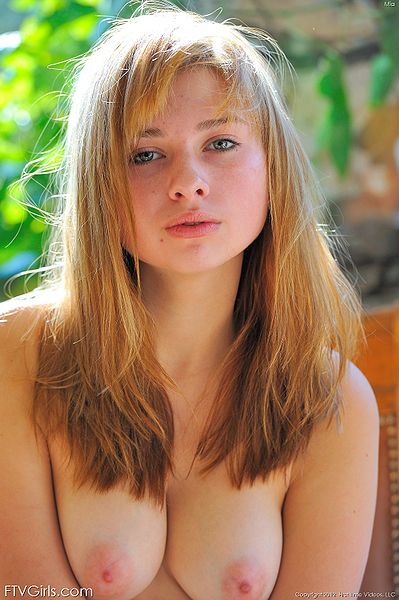 File:MollyBennett-001.jpg