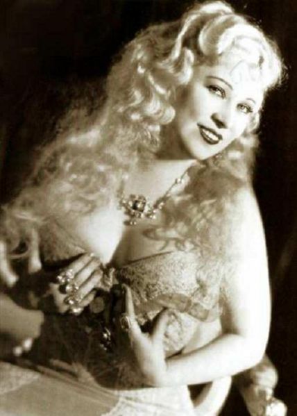 File:Mae West.JPG