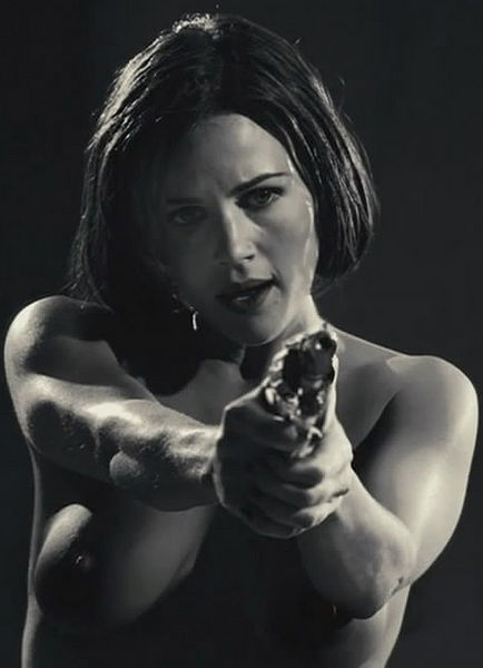 File:CarlaGugino boobpedia2.jpg